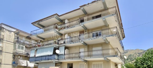 4 rooms Apartment in Gaggi, Italy No. 261050 2