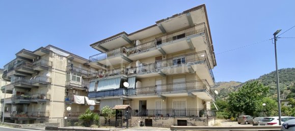 4 rooms Apartment in Gaggi, Italy No. 261050 3