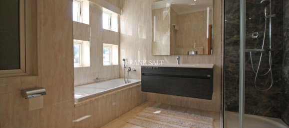 4 bedrooms Bungalow in Iklin, Malta No. 9643 21