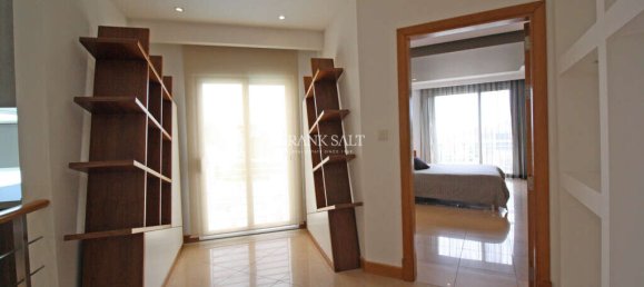 4 bedrooms Bungalow in Iklin, Malta No. 9643 19