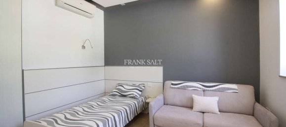 4 bedrooms Bungalow in Iklin, Malta No. 9643 10