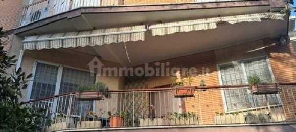 4 Schlafzimmer Villa in Rome, Italy, Nr. 140923 11