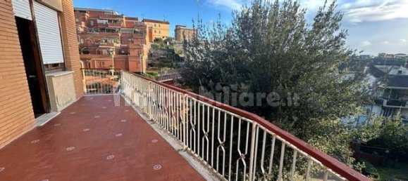 4 Schlafzimmer Villa in Rome, Italy, Nr. 140923 15
