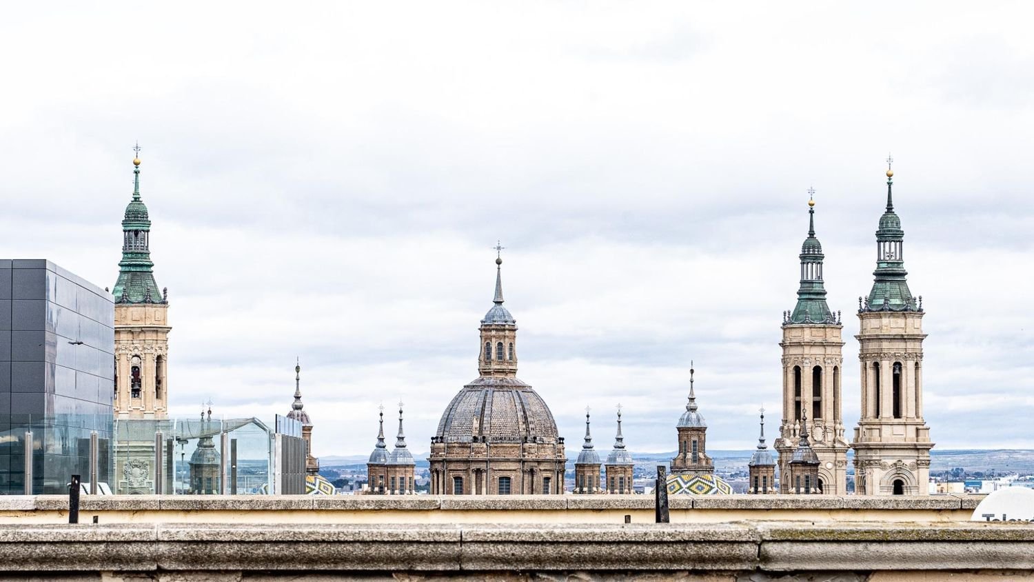 4 Schlafzimmer Wohnung in Zaragoza, Spain, Nr. 68094