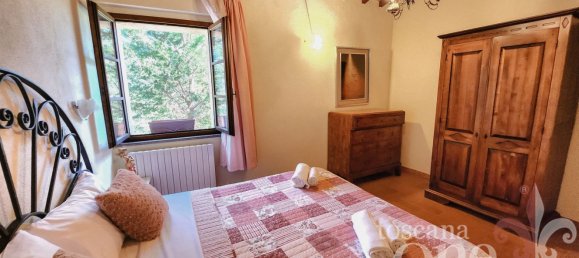3 rooms Apartment in Montecatini Val di Cecina, Italy No. 130423 5