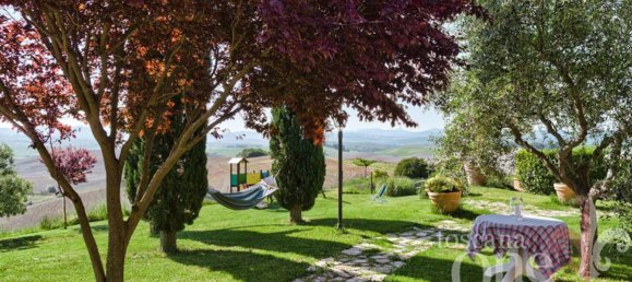 3 rooms Apartment in Montecatini Val di Cecina, Italy No. 130423 10