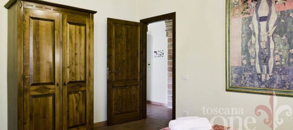 3 rooms Apartment in Montecatini Val di Cecina, Italy No. 130423 7