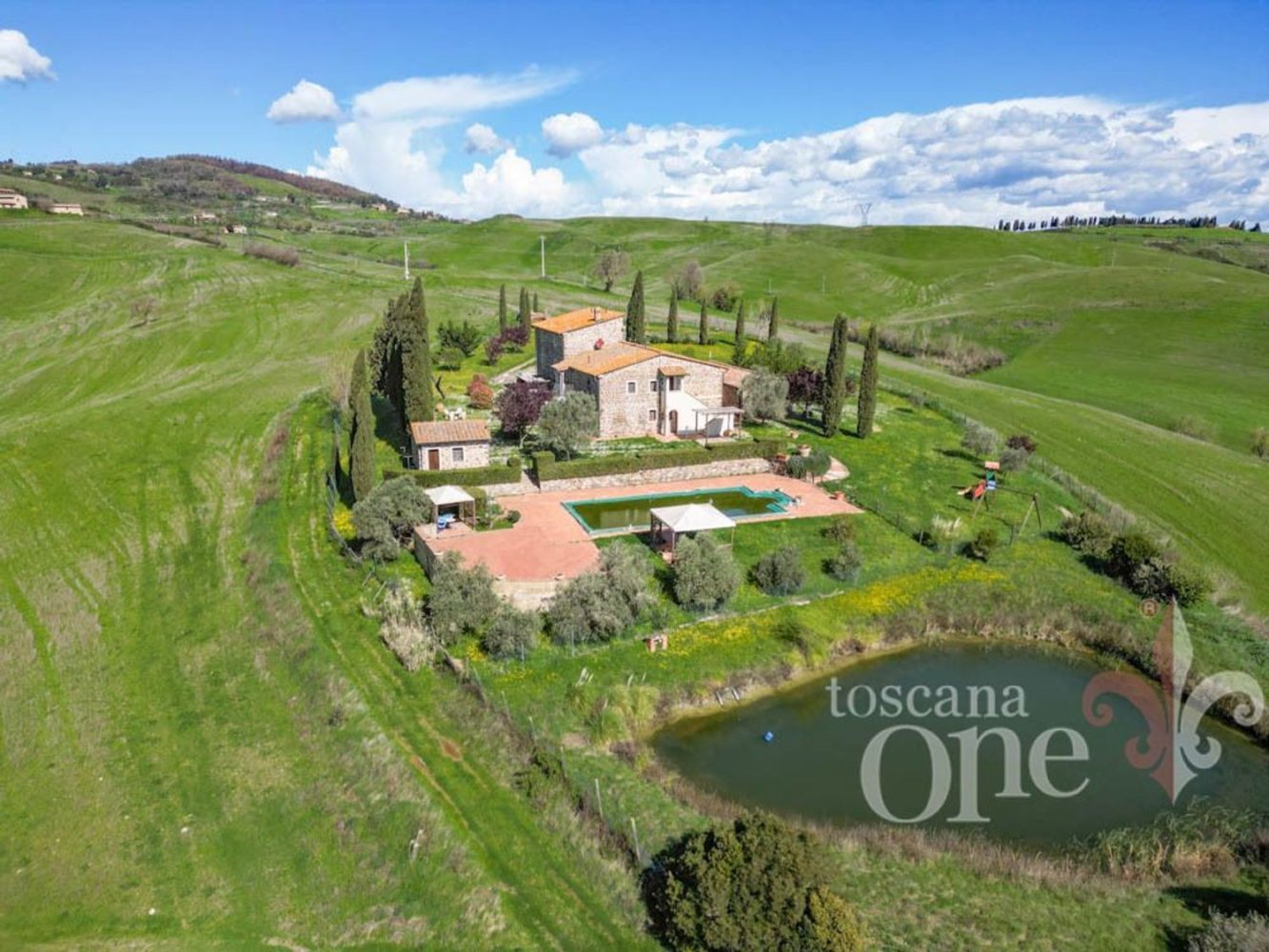 3 rooms Apartment in Montecatini Val di Cecina, Italy No. 130423