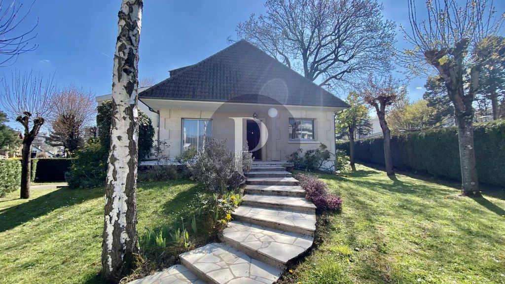 Casa T3 em Le Plessis-Robinson, France N.º 183620