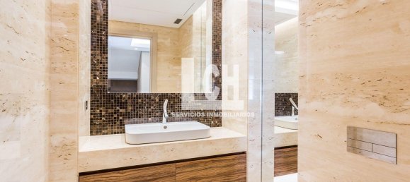 Casa T5 em Marbella, Spain N.º 111105 20