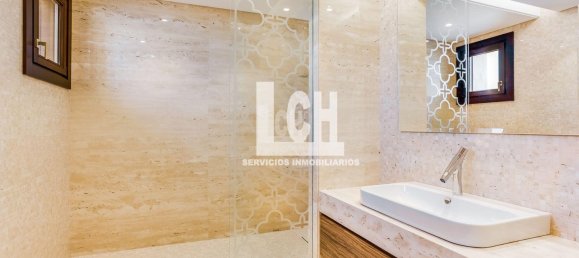 Casa T5 em Marbella, Spain N.º 111105 21