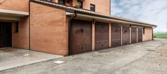 Apartamento de 3 divisões em Calderara di Reno, Italy N.º 162745 20