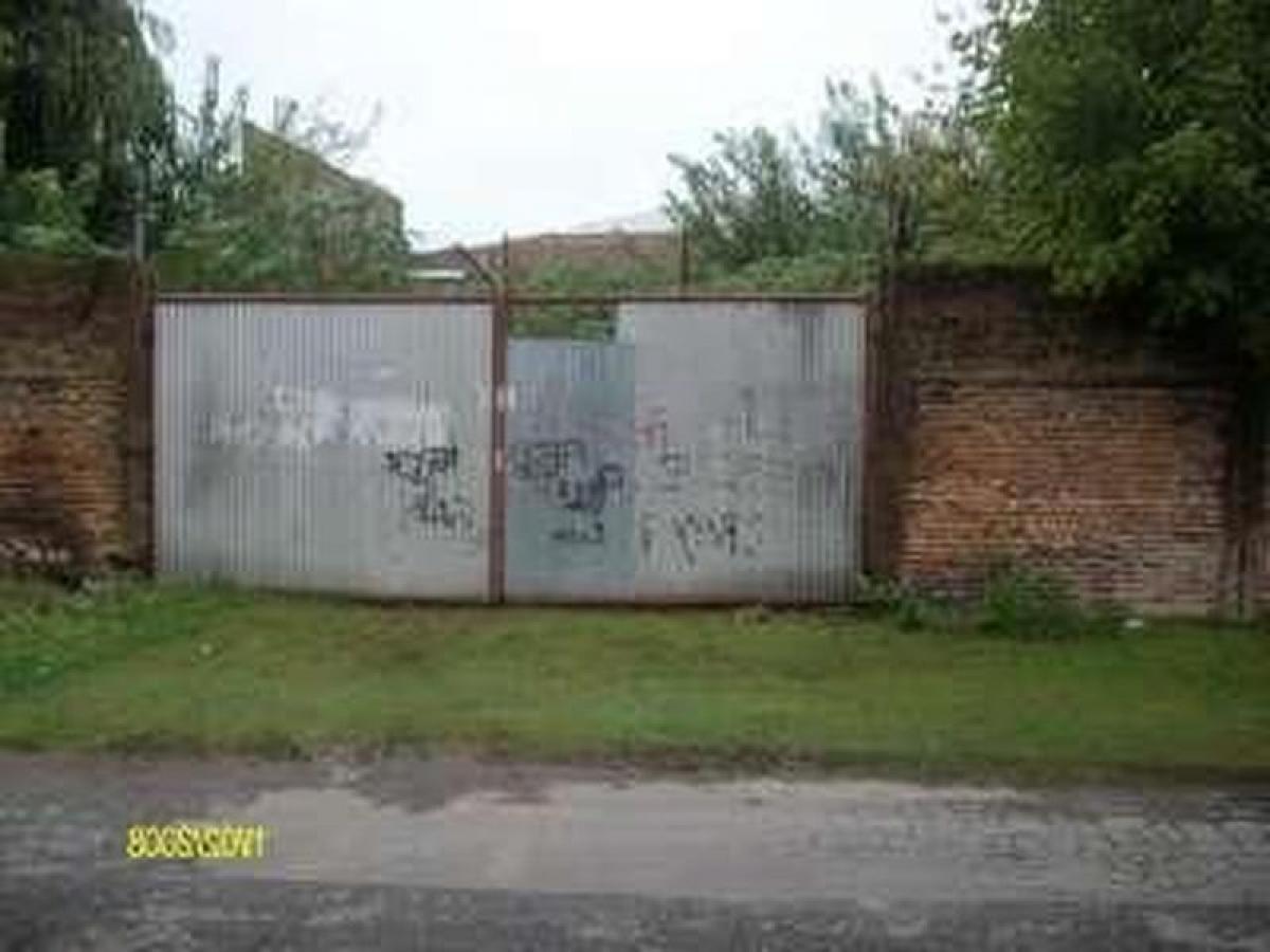  Land in San Fernando, Argentina No. 111163