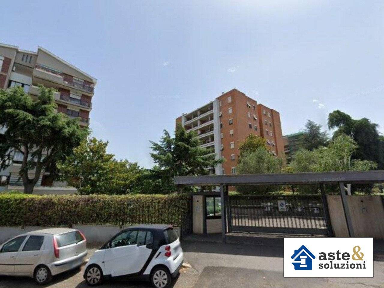 Квартира с 5 спальнями в Рим, Италия № 394984