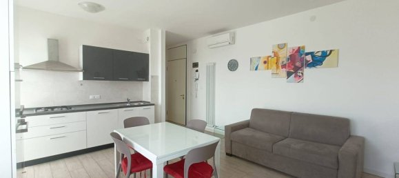 3 rooms Apartment in Jesolo, Italy No. 227732 5