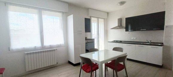 3 rooms Apartment in Jesolo, Italy No. 227732 3