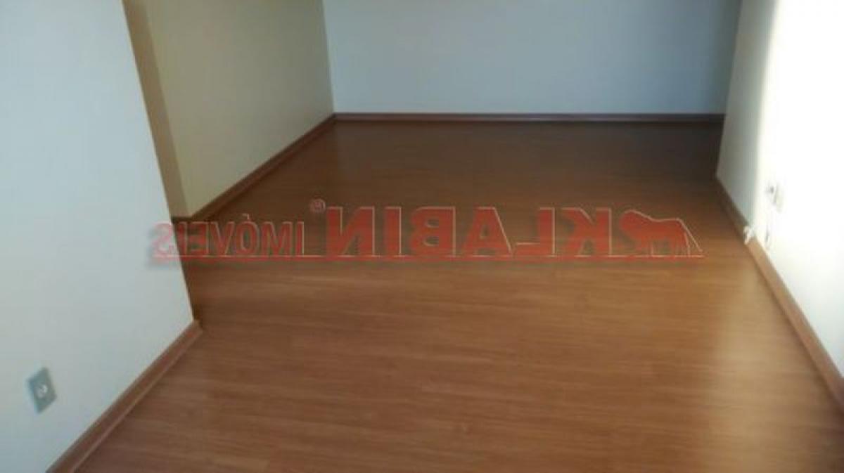 Casa de 3 dormitorios en Sao Paulo, Brazil No. 432056