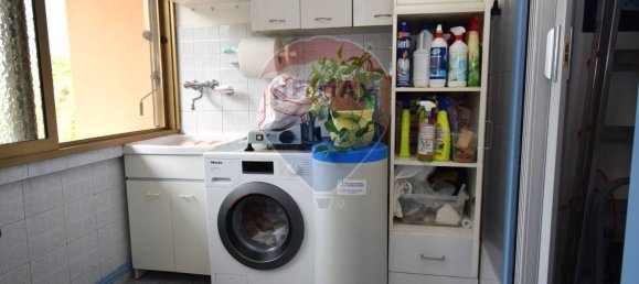 3 bedrooms Apartment in Livorno, Italy No. 295028 7