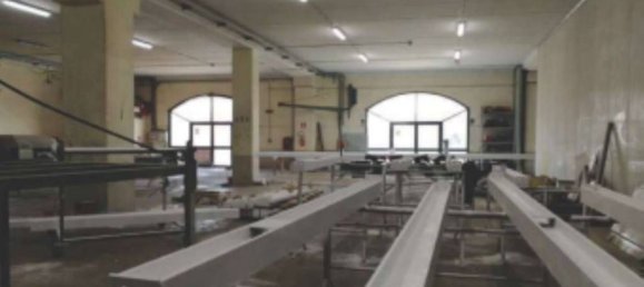 410m² Warehouse in Baronissi, Italy No. 306905 7