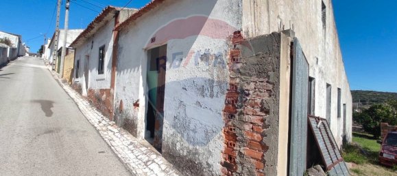 2 bedrooms House in Alcanena, Portugal No. 182166 2