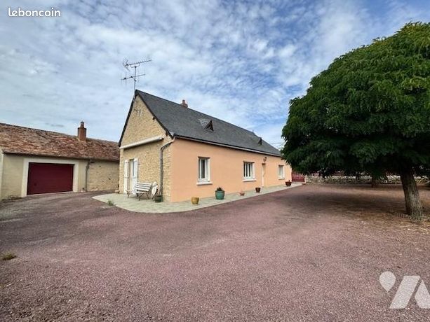 3 غرف نوم فيلا في Sarthe, France رقم 301205