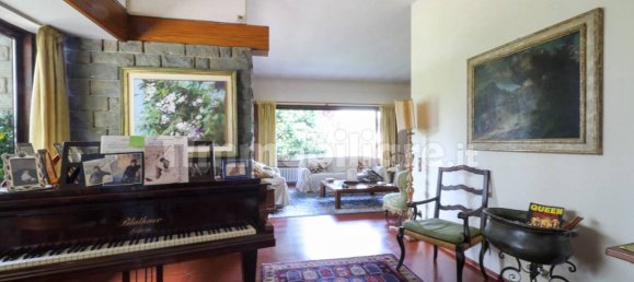 6 bedrooms Villa in Parma, Italy No. 342235 2