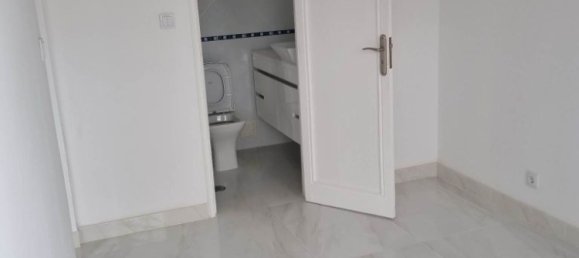 Квартира с 3 спальнями в Кашкайш, Португалия № 66986 10