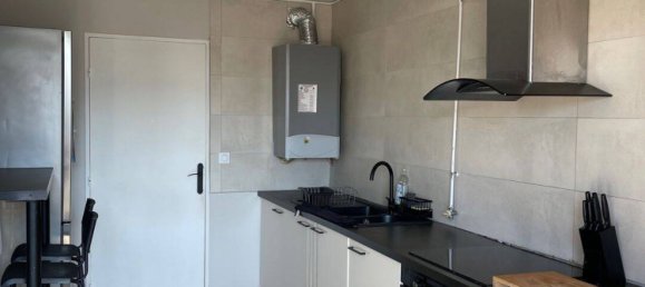 2 Schlafzimmer Wohnung in Marseille, France, Nr. 330537 5