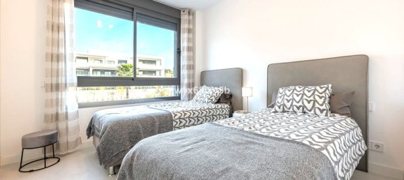 Apartamento de 2 dormitorios en Estepona, Spain No. 139296 16