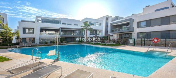 Apartamento de 2 dormitorios en Estepona, Spain No. 139296 28