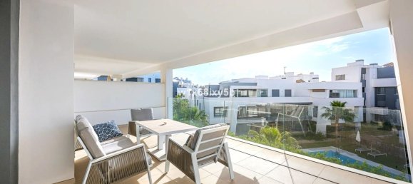 Apartamento de 2 dormitorios en Estepona, Spain No. 139296 2