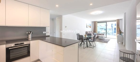 Apartamento de 2 dormitorios en Estepona, Spain No. 139296 9