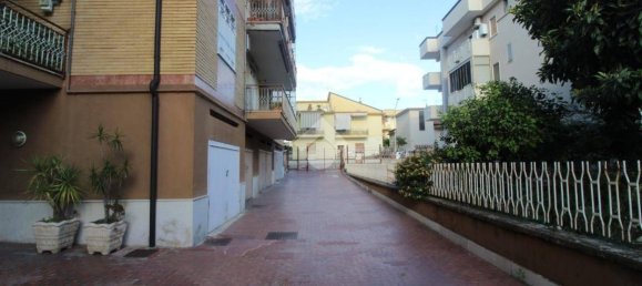 2 غرف نوم شقة في Casagiove, Italy رقم 283634 8