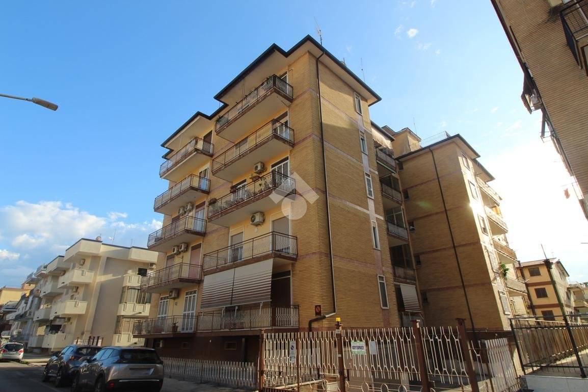 2 غرف نوم شقة في Casagiove, Italy رقم 283634