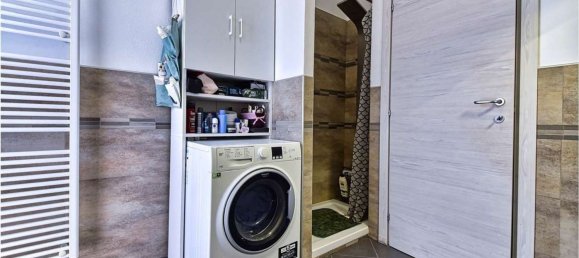 Apartamento de 3 divisões em Cislago, Italy N.º 263484 14