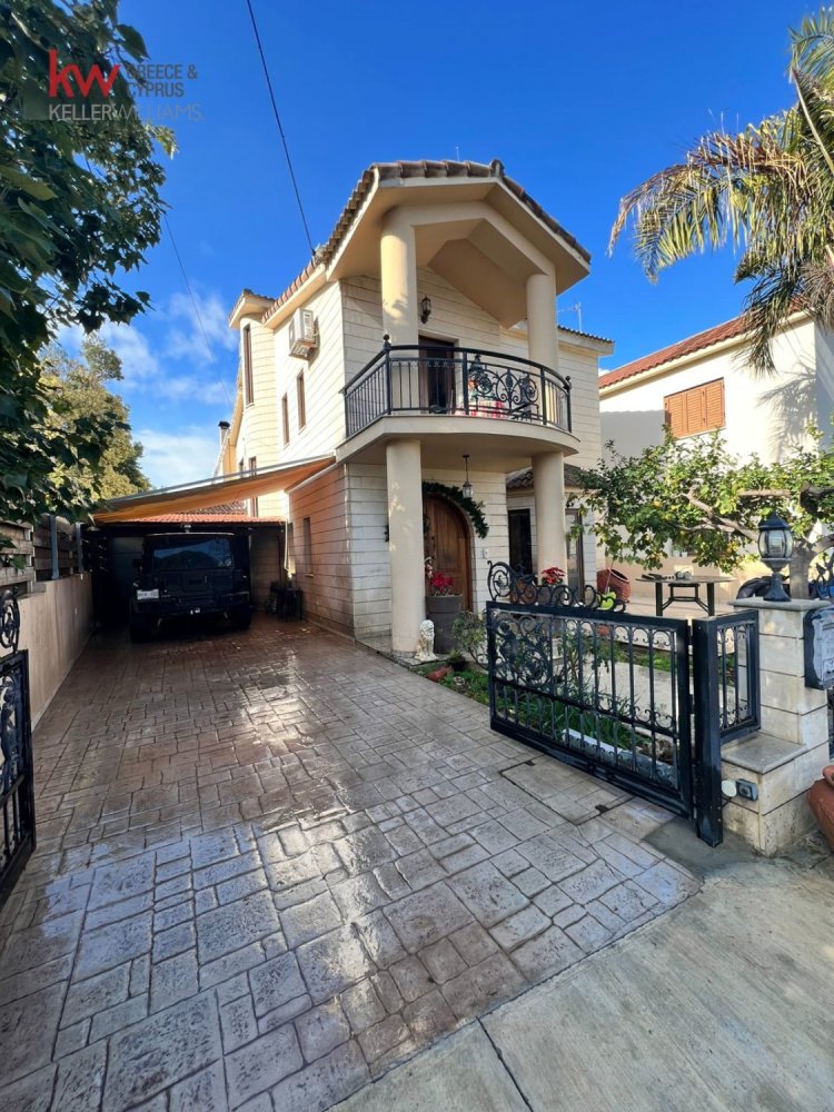 Таунхаус с 4 спальнями в Дали, Кипр № 26142