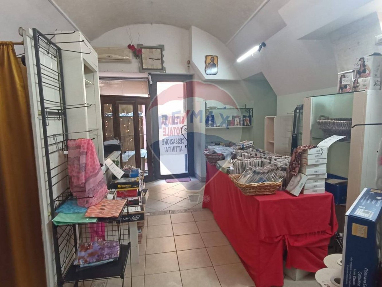 Коммерческая недвижимость с 1 комнатой в Кьярамонте Гульфи, Италия № 79778