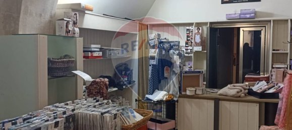 Коммерческая недвижимость с 1 комнатой в Кьярамонте Гульфи, Италия № 79778 17