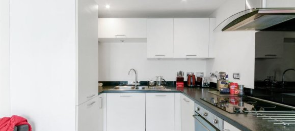 1 bedroom Apartment in Epsom, United Kingdom No. 9753 3