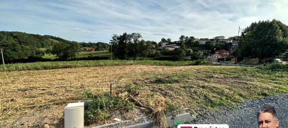 481m² Land in Longessaigne, France No. 76771 2