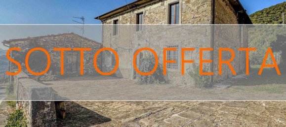 12 rooms House in Fosciandora, Italy No. 148642 49