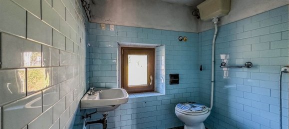 12 rooms House in Fosciandora, Italy No. 148642 18