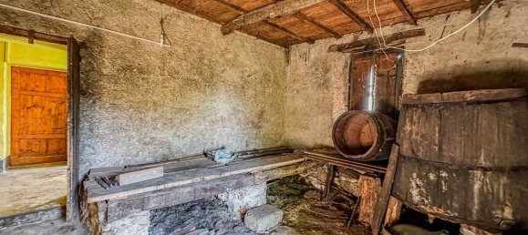 12 rooms House in Fosciandora, Italy No. 148642 28