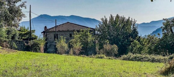 12 rooms House in Fosciandora, Italy No. 148642 40