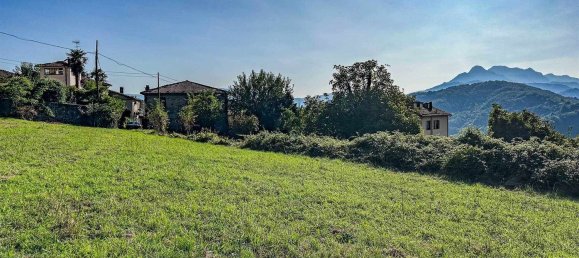 12 rooms House in Fosciandora, Italy No. 148642 41