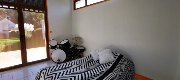 Дом с 10 комнатами в Куллон, Франция № 227863 11