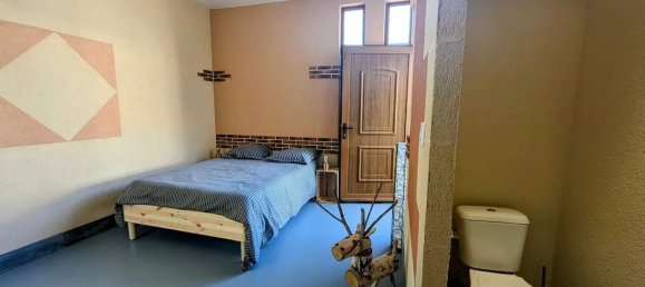 Дом с 10 комнатами в Куллон, Франция № 227863 6