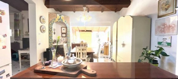 6 rooms House in Pontedera, Italy No. 21388 11