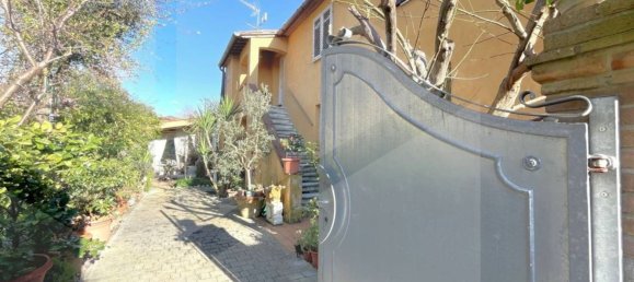 6 rooms House in Pontedera, Italy No. 21388 47