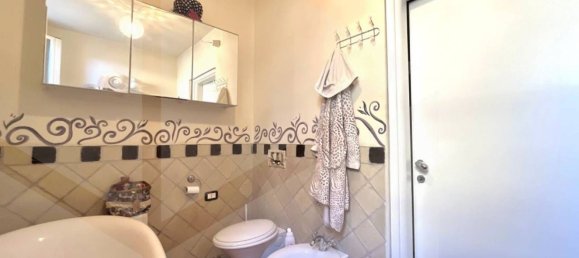 6 rooms House in Pontedera, Italy No. 21388 23